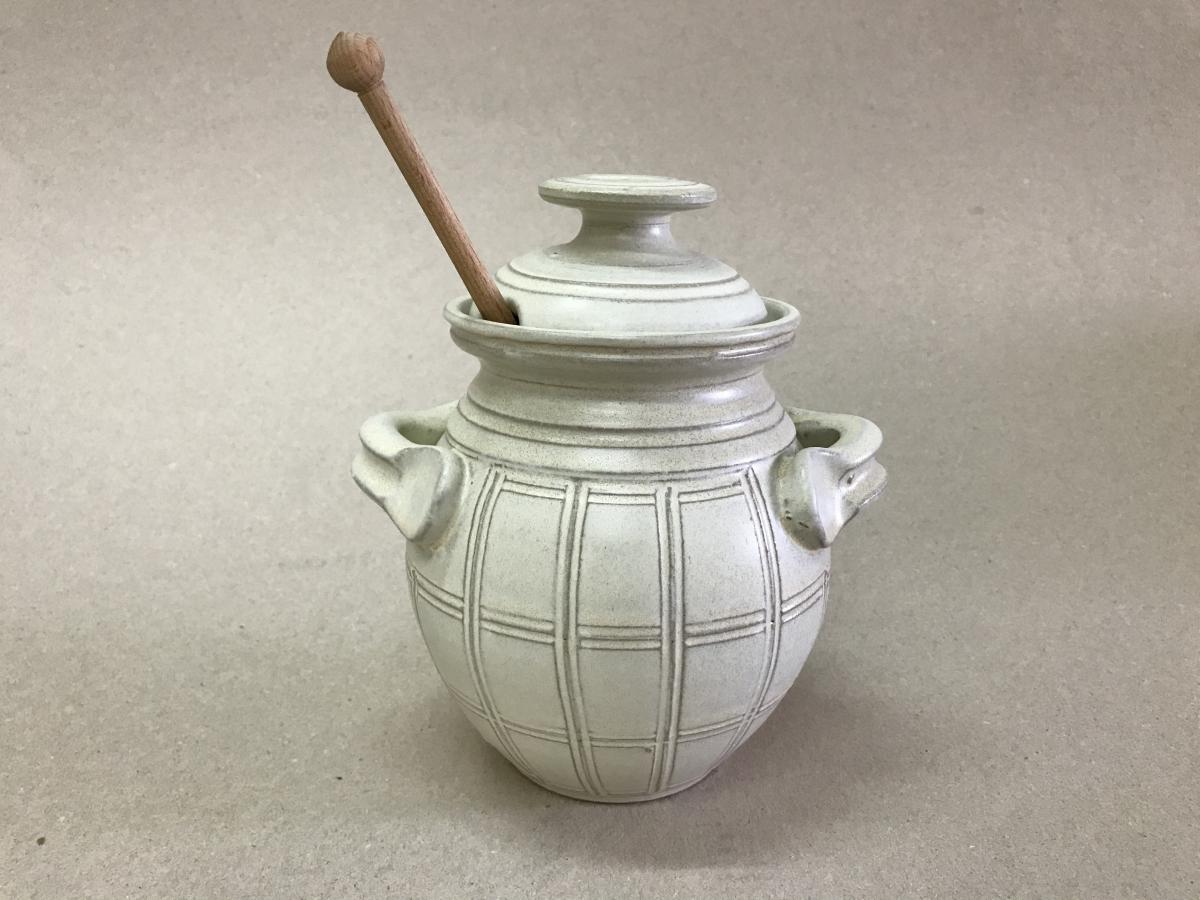 kaO0w6Nl-FineWines_CentenaryHill_Shiraz_43x2