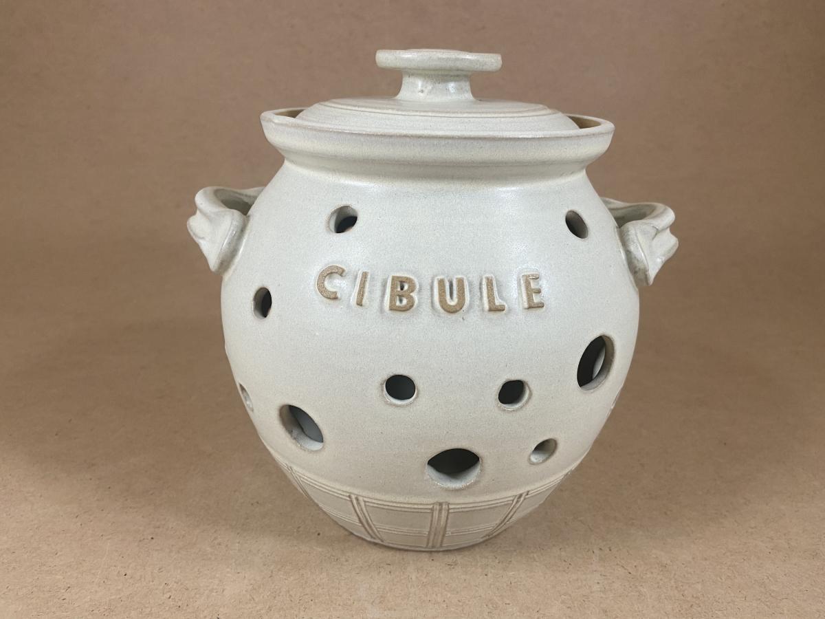 kaO0w6Nl-FineWines_CentenaryHill_Shiraz_43x2