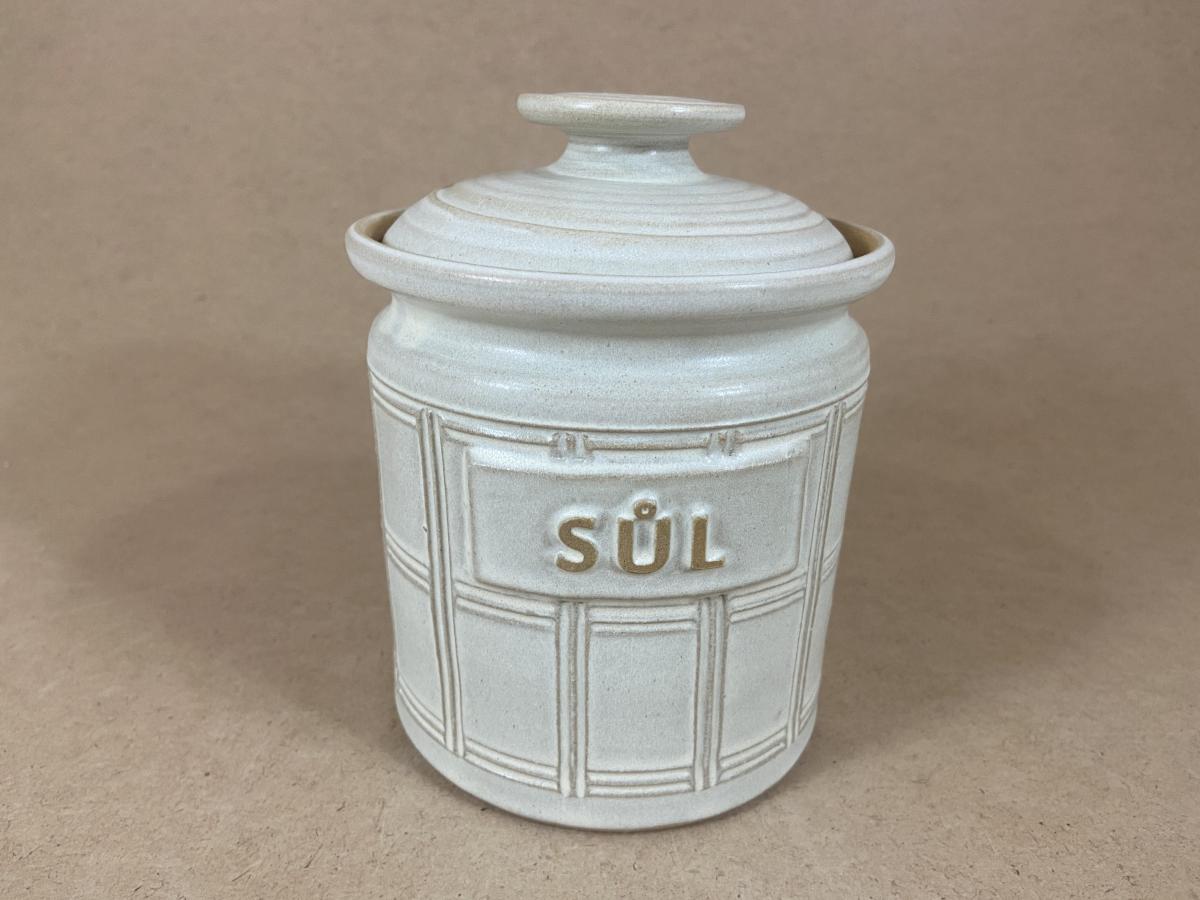 kaO0w6Nl-FineWines_CentenaryHill_Shiraz_43x2