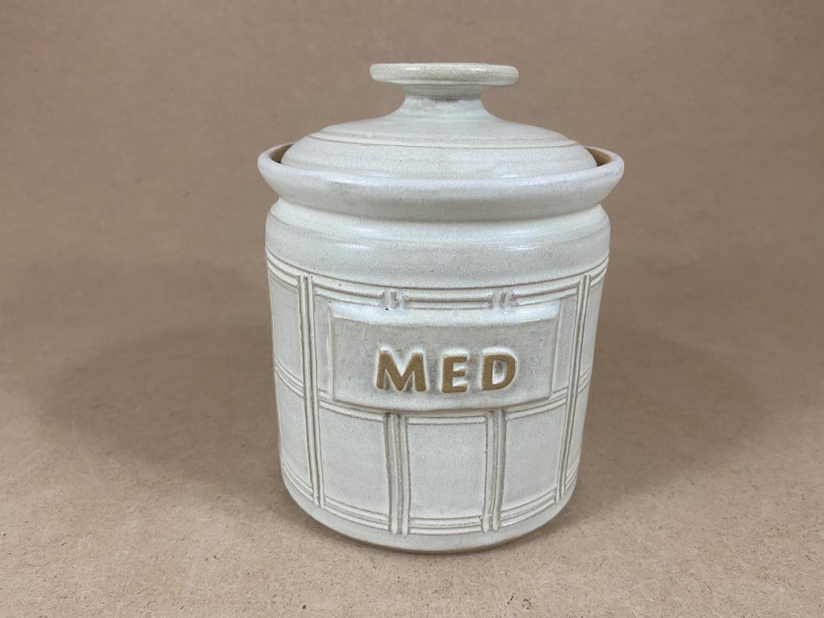 kaO0w6Nl-FineWines_CentenaryHill_Shiraz_43x2