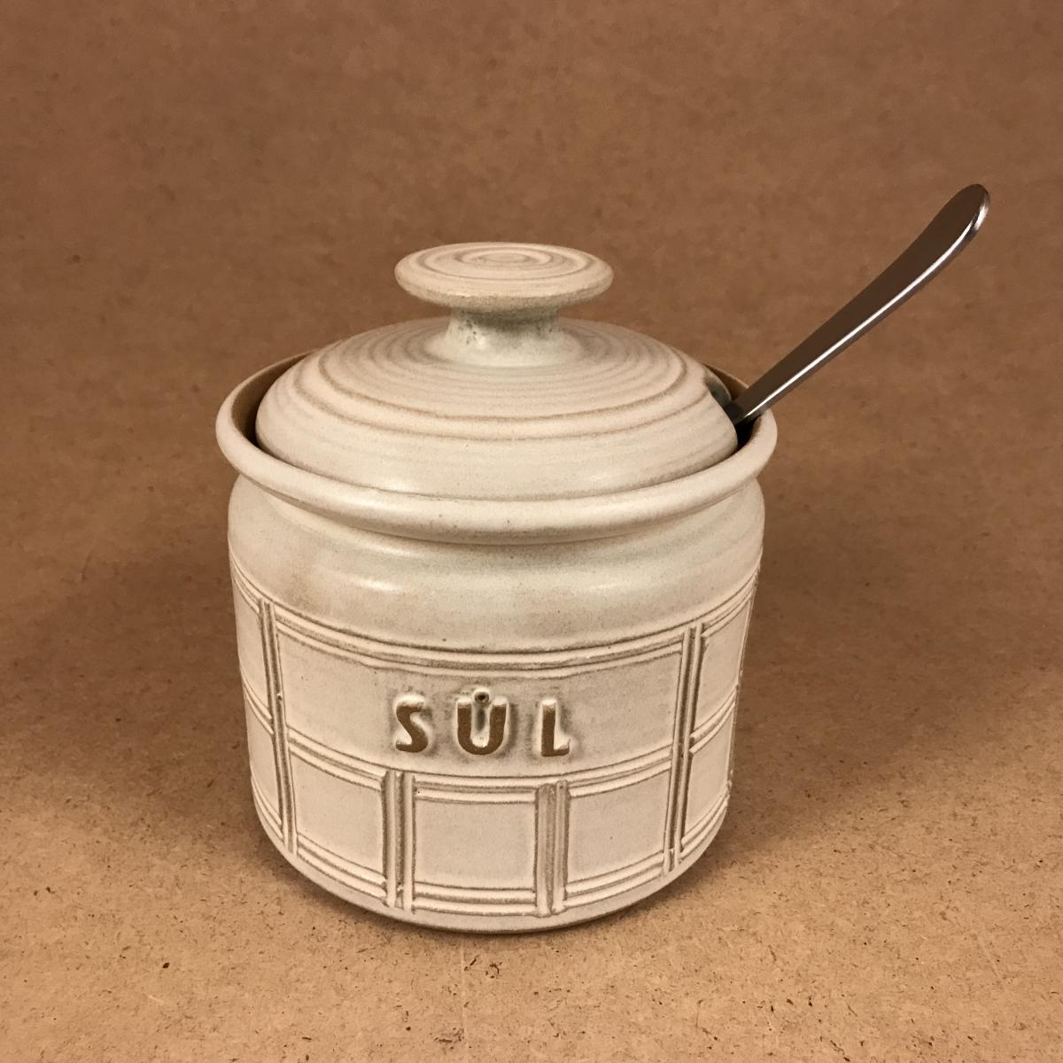 kaO0w6Nl-FineWines_CentenaryHill_Shiraz_43x2